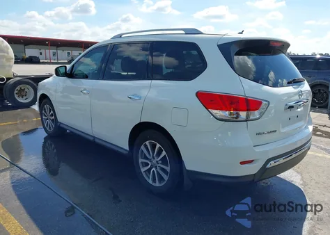 2015 Nissan Pathfinder S from USA, damaged, VIN 5N1AR2MN5FC716116
